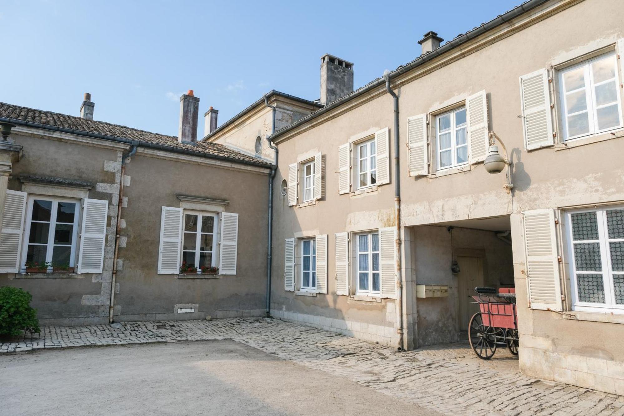 Chateau De Choloy Exteriör bild